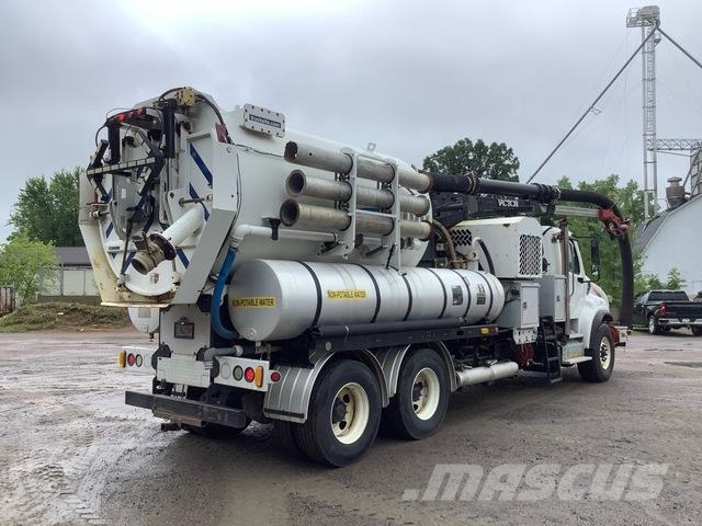 Freightliner M2 106 Paine-/imuautot