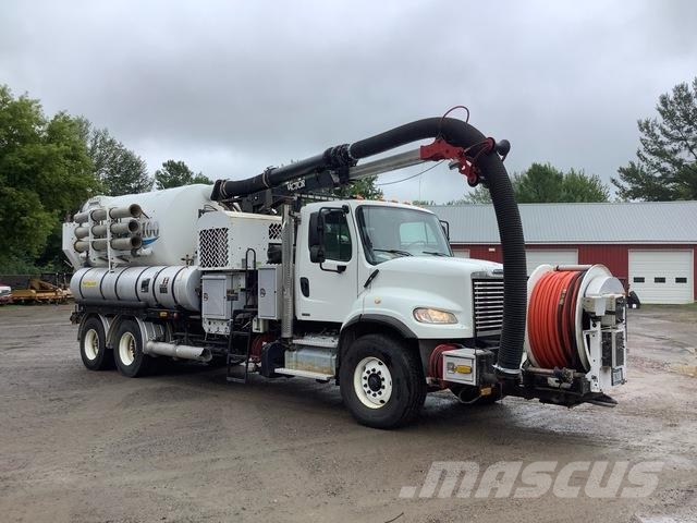 Freightliner M2 106 Paine-/imuautot