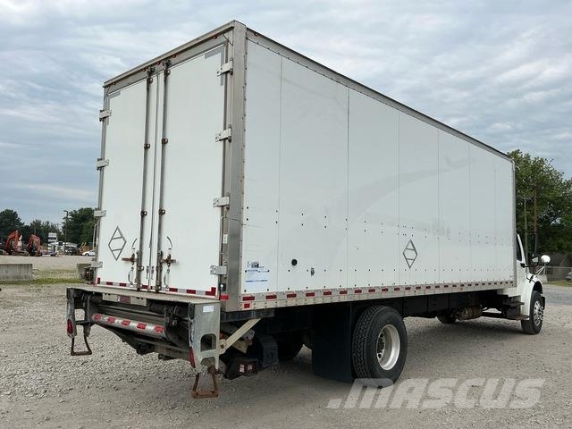 Freightliner M2 106 Furgons