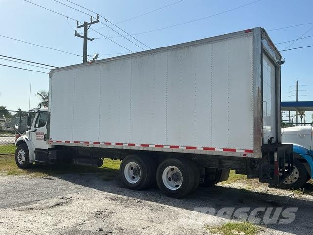 Freightliner M2 106 Isotermos y frigoríficos