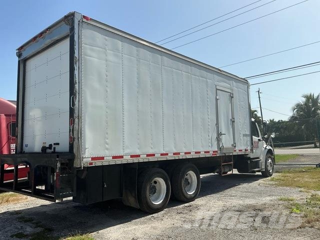 Freightliner M2 106 Isotermos y frigoríficos
