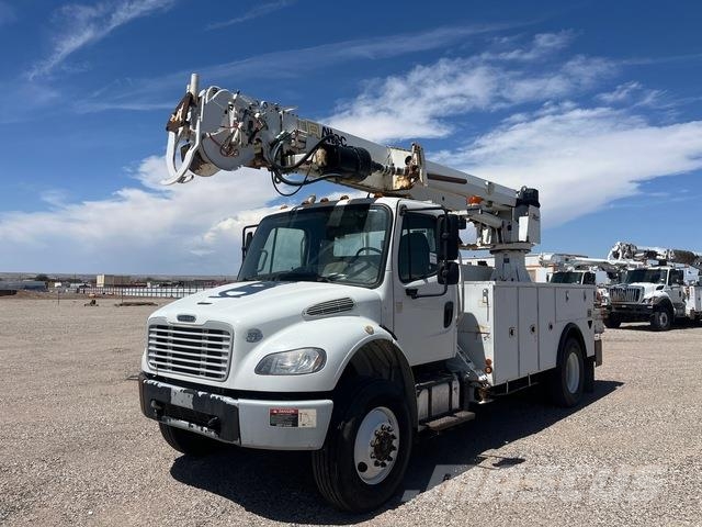 Freightliner M2 106 Kamioni za pokretne bušotine