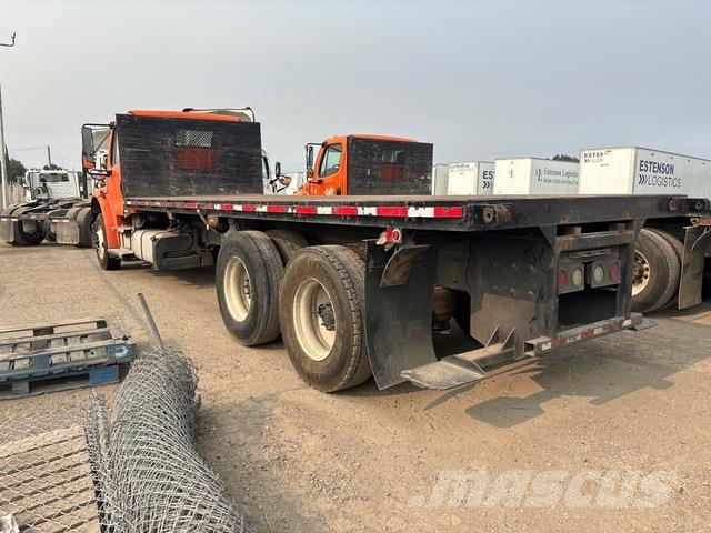 Freightliner M2 106 Flatbed/Dropside trucks