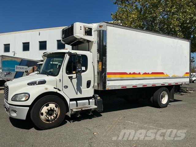 Freightliner M2 106 Külmikautod