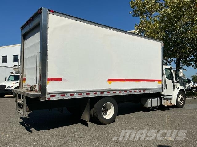 Freightliner M2 106 Camiones con temperatura controlada