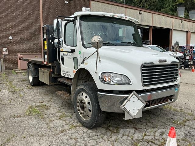Freightliner M2 106 Vyslobodzovacie vozidlá
