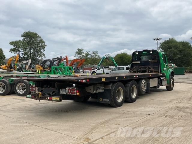 Freightliner M2 106 救援車