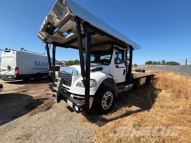 Freightliner M2 106 Bergungsfahrzeuge
