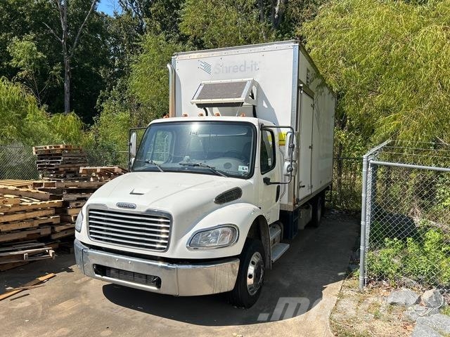 Freightliner M2 106 Komunalni tovornjaki
