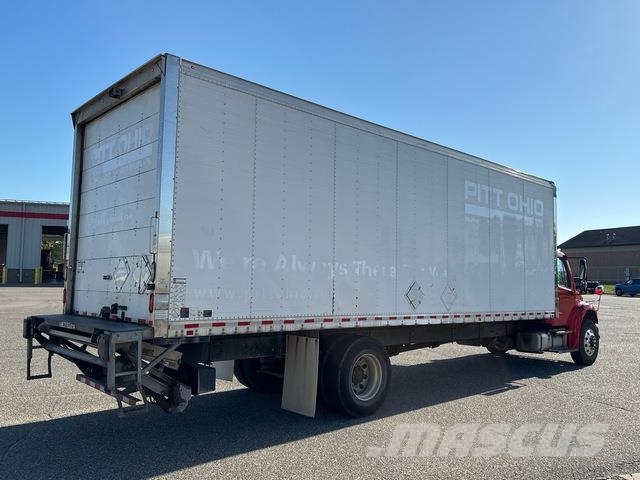 Freightliner M2 106 Sanduk kamioni