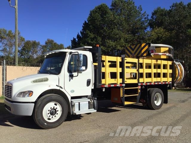Freightliner M2 106 Komunalna vozila za opštu namenu
