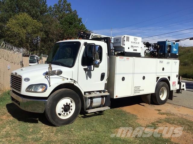 Freightliner M2 106 Pilsētas atkritumvedēji