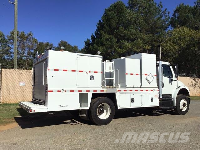 Freightliner M2 106 Caminhões-tanque