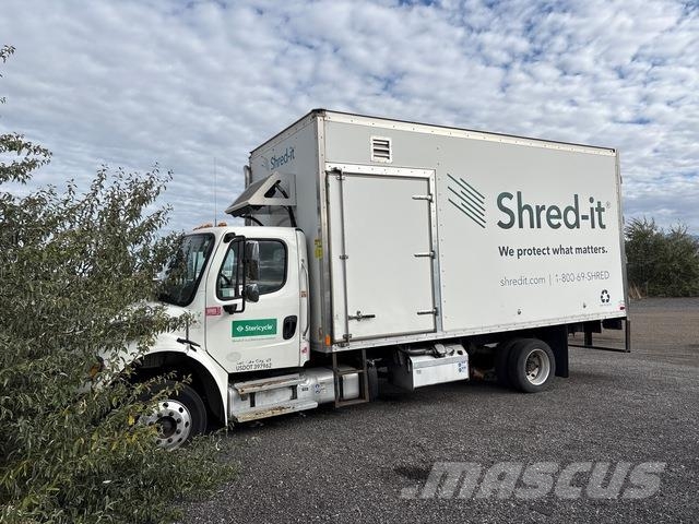 Freightliner M2 106 垃圾車