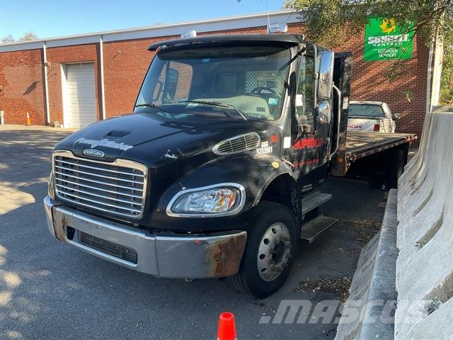 Freightliner M2 106 Kamioni sa otvorenim sandukom