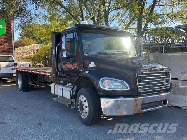 Freightliner M2 106 Kamioni sa otvorenim sandukom