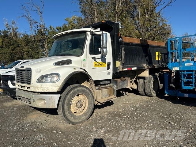 Freightliner M2 106 Kipper