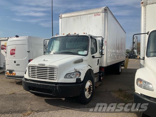 Freightliner M2 106 Фургони