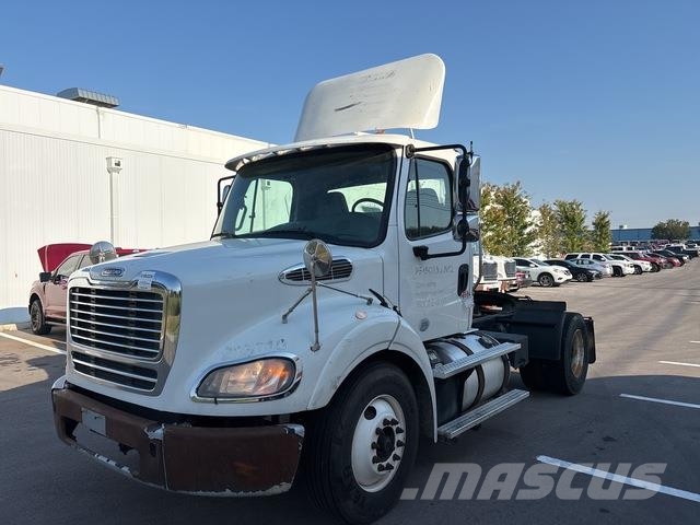 Freightliner M2 112 Tegljači