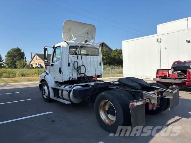 Freightliner M2 112 Tegljači