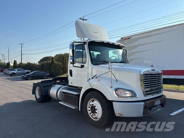 Freightliner M2 112 Tegljači