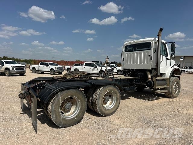 Freightliner M2 112 Sattelzugmaschinen