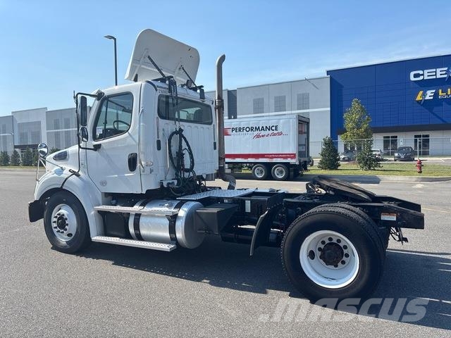 Freightliner M2 112 Tractores (camiões)