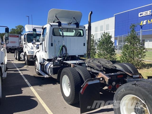 Freightliner M2 112 Tahače