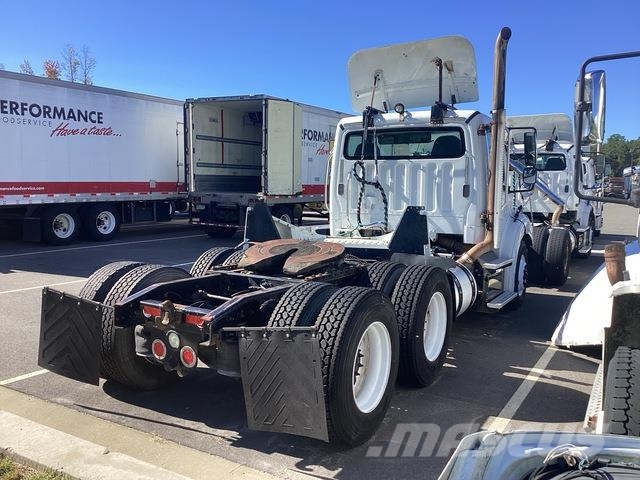 Freightliner M2 112 Tahače