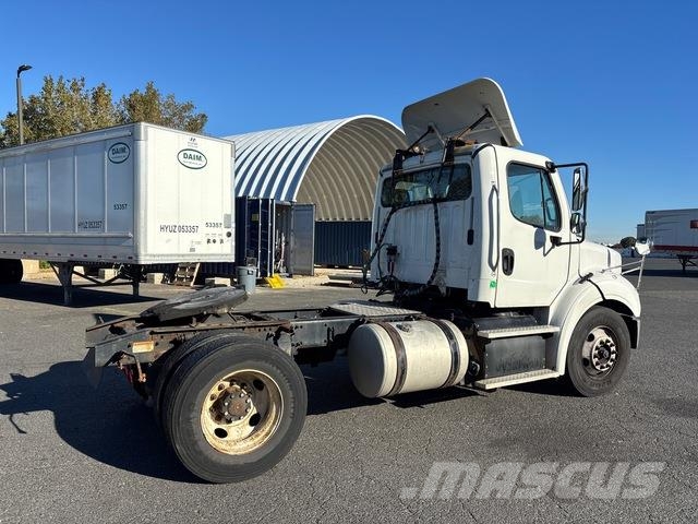 Freightliner M2 112 Camiones tractor