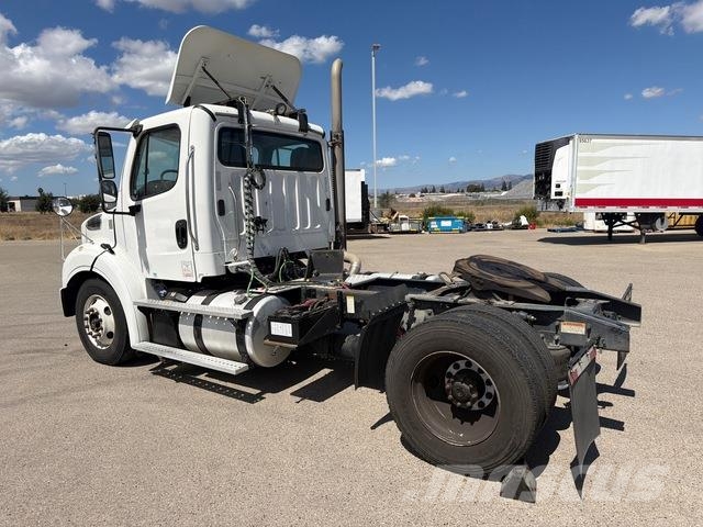 Freightliner M2 112 Camiones tractor