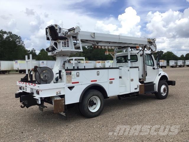 Freightliner M2106 Camiones de perforación móvil