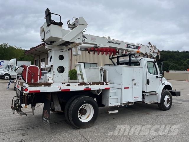 Freightliner M2106 Camiones de perforación móvil
