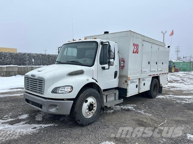 Freightliner M2106 Tankwagen