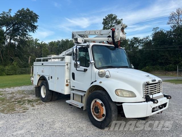 Freightliner M2106 Lastbilmonterede lifte