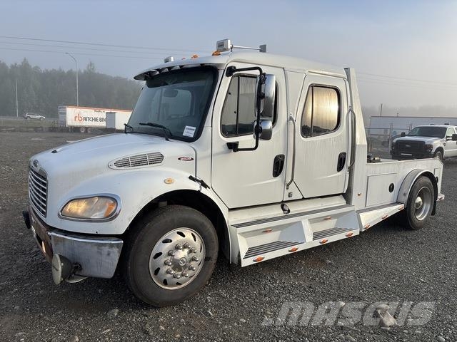 Freightliner Sport M2106 ساحبات مفصلية