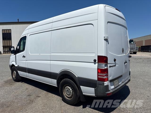 Freightliner Sprinter 2500 Gesloten bedrijfswagens