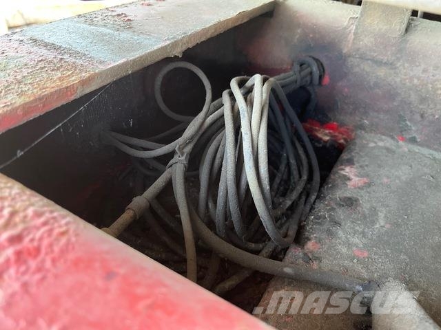 Fruehauf Vyklápacie prívesy