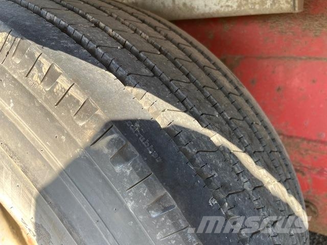 Fruehauf Vyklápacie prívesy