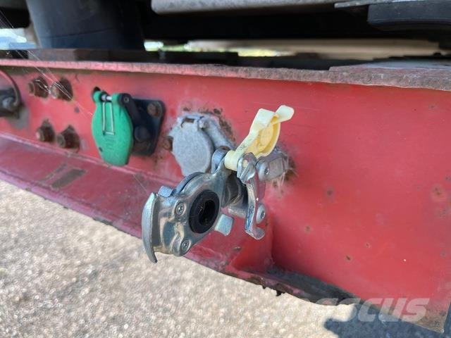 Fruehauf Vyklápacie prívesy