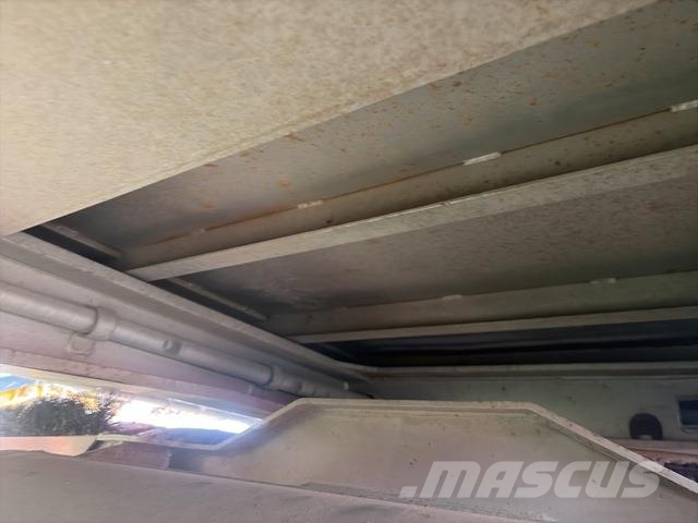 Fruehauf  مقطورات قلابة