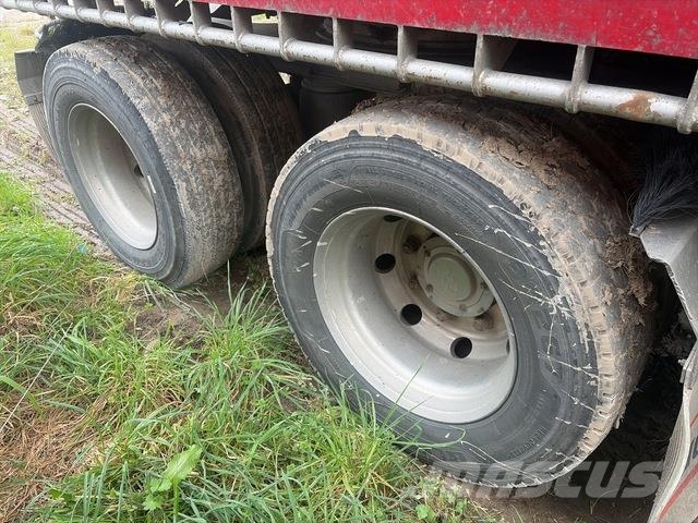 Fruehauf  مقطورات قلابة