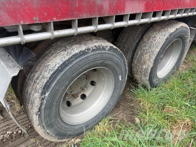 Fruehauf  مقطورات قلابة