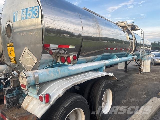 Fruehauf MC307SS مقطورات ذات صهاريج