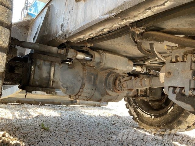 Fuchs MHL335 Stroje pre manipuláciu s odpadom