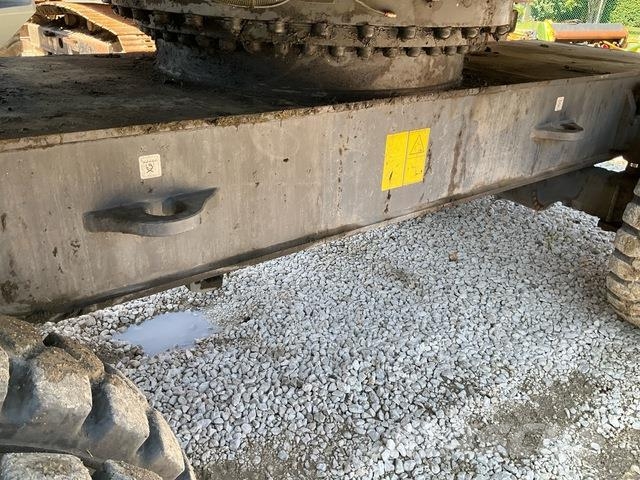 Fuchs MHL335 Stroje pre manipuláciu s odpadom
