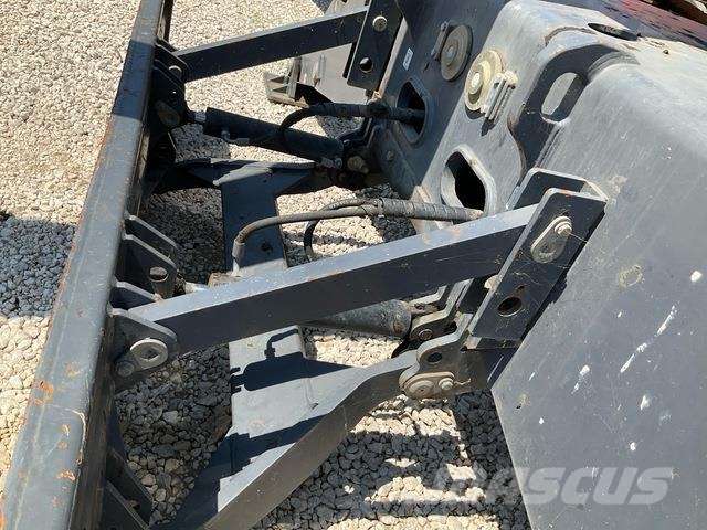 Fuchs MHL335 Stroje pre manipuláciu s odpadom