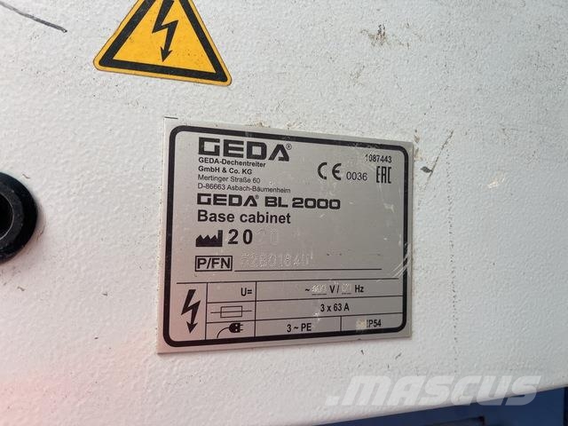 Geda BL2000 Twin Construcción - Otros