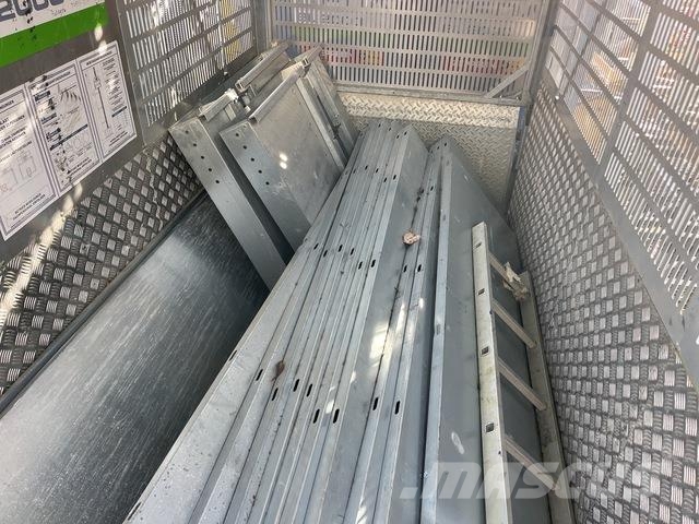 Geda BL2000 Twin Construcción - Otros