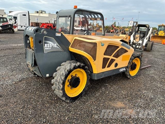 Gehl RS5-19 مناولات متداخلة